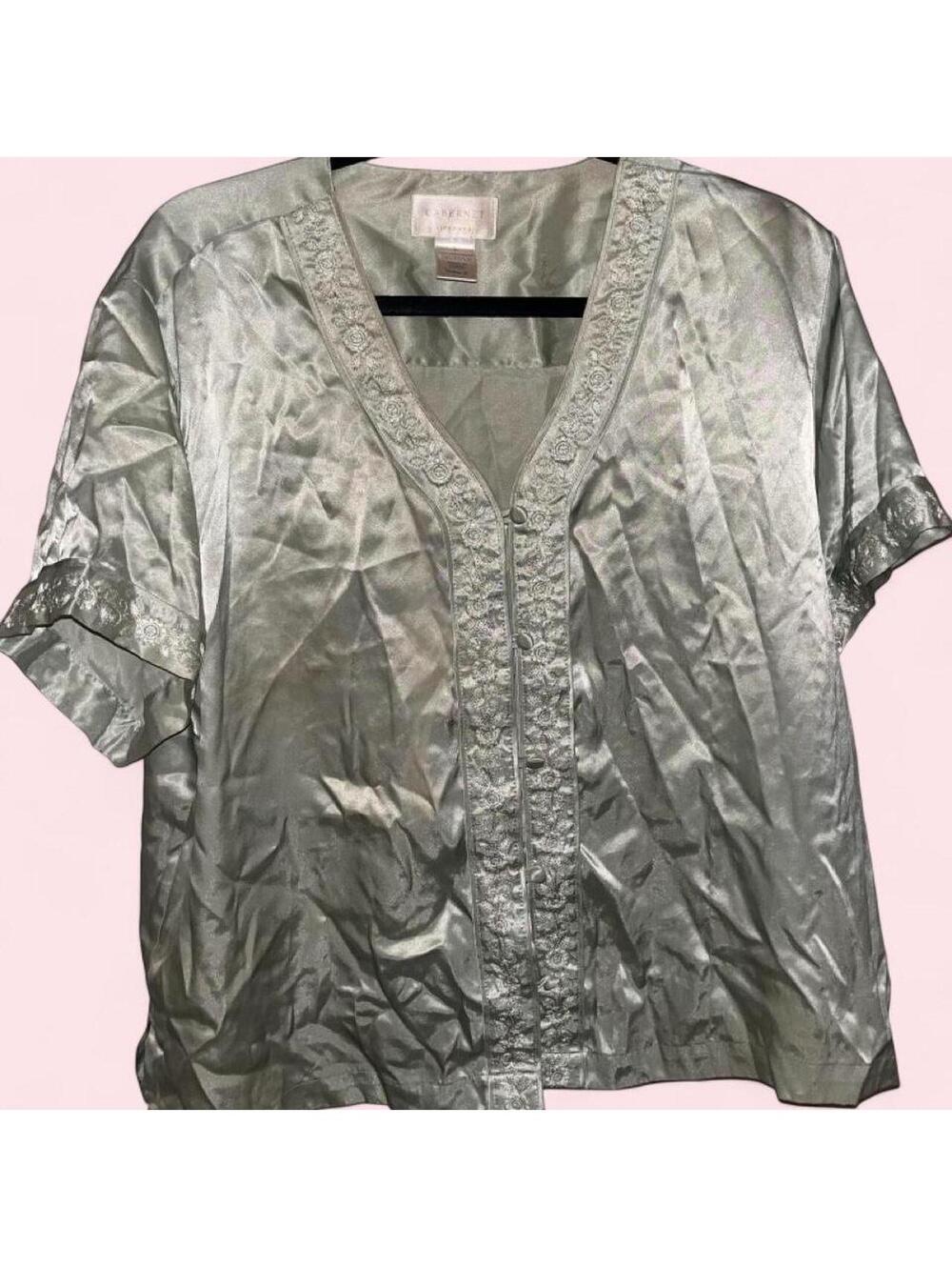 Vintage Y2K 2000’s style Cabernet Sleepwear Green Satin Button Up Top